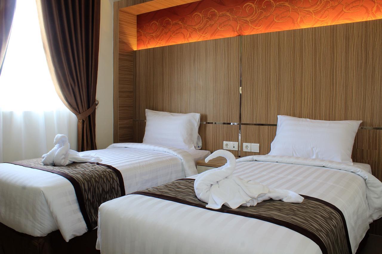 Amadeo Hotel Duri Buitenkant foto