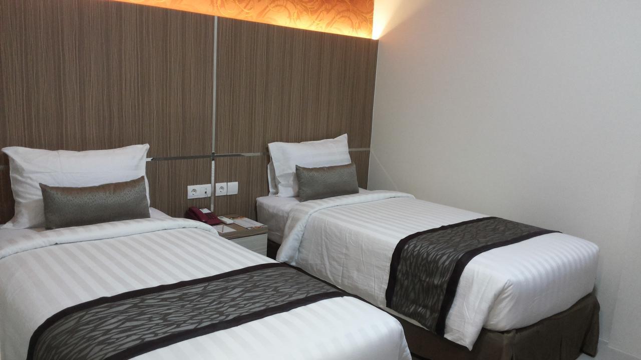 Amadeo Hotel Duri Buitenkant foto
